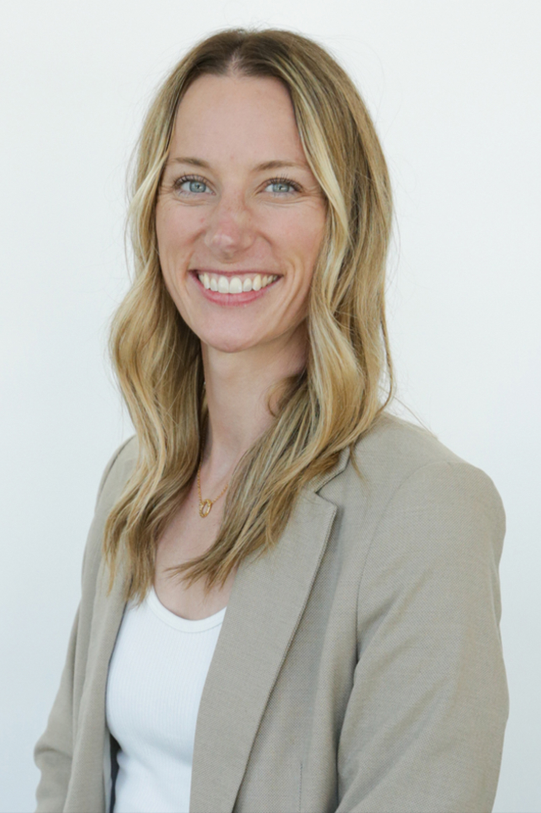 Kimberly Huntley Headshot